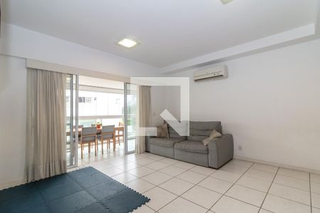 Sala de apartamento à venda com 3 quartos, 107m² em Barra da Tijuca, Rio de Janeiro