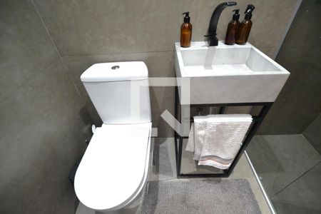 Apartamento à venda com 82m², 2 quartos e 1 vagaBanheiro Social