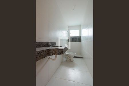 Casa de condomínio à venda com 169m², 3 quartos e 6 vagasBanheiro Social