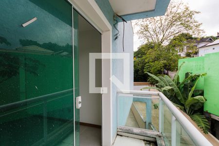 Casa de condomínio à venda com 169m², 3 quartos e 6 vagasVaranda da Suíte