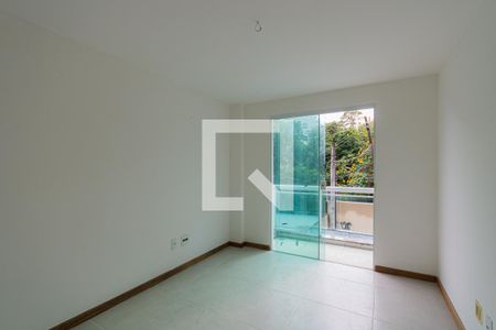 Casa de condomínio à venda com 169m², 3 quartos e 6 vagasQuarto 1