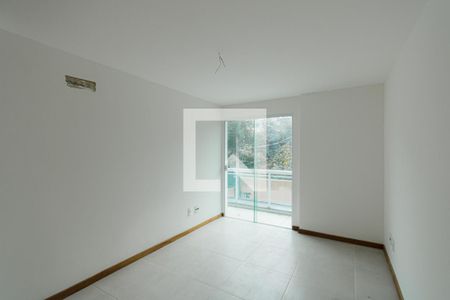 Casa de condomínio à venda com 169m², 3 quartos e 6 vagasQuarto 2