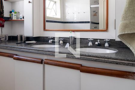 Banheiro Social de casa à venda com 3 quartos, 160m² em Brooklin Paulista, São Paulo