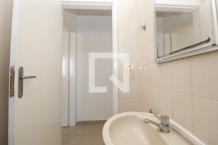 Casa para alugar com 150m², 3 quartos e 2 vagasBanheiro Social