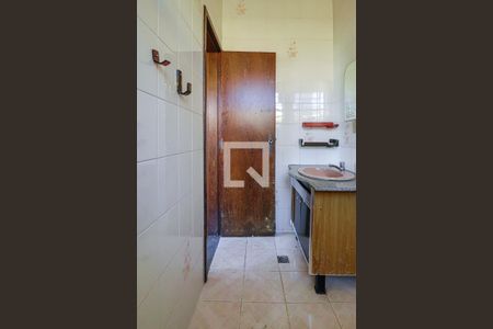 Casa à venda com 400m², 4 quartos e 6 vagasBanheiro do Quarto 1 Suíte