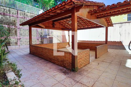 Casa à venda com 400m², 4 quartos e 6 vagasÁrea Externa