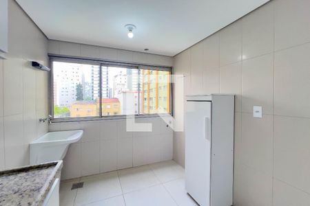 Cozinha e área de serviço  de kitnet/studio para alugar com 1 quarto, 41m² em Vila Mariana, São Paulo
