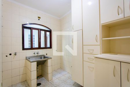 Casa para alugar com 312m², 5 quartos e 3 vagasCasa 1 - Área de serviço