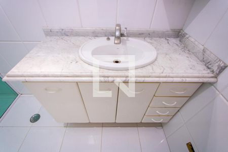 Casa para alugar com 312m², 5 quartos e 3 vagasCasa 1  - Banheiro social 1