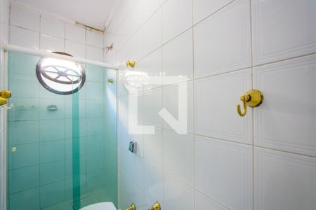 Casa para alugar com 312m², 5 quartos e 3 vagasCasa 1 - Banheiro do quarto 2