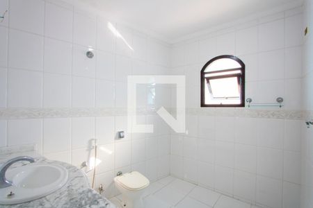 Casa para alugar com 312m², 5 quartos e 3 vagasCasa 1 - Banheiro do quarto 1