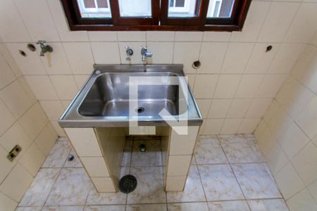 Casa para alugar com 312m², 5 quartos e 3 vagasCasa 1 - Área de serviço