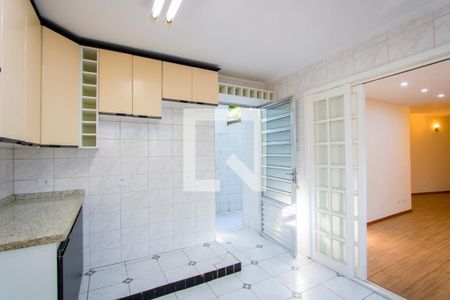Casa para alugar com 312m², 5 quartos e 3 vagasCasa 2 - Cozinha