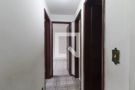 Corredor de apartamento para alugar com 3 quartos, 60m² em Alto Boqueirão, Curitiba