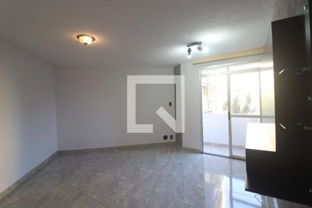 Sala  de apartamento para alugar com 2 quartos, 58m² em Limão, São Paulo
