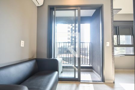 Sala de kitnet/studio para alugar com 1 quarto, 27m² em Brooklin Paulista, São Paulo