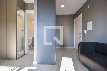 Sala de kitnet/studio para alugar com 1 quarto, 27m² em Brooklin Paulista, São Paulo