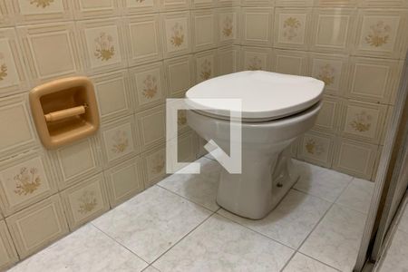 Casa para alugar com 120m², 3 quartos e 2 vagas Casa para alugar com 120m², 3 quartos e 2 vagasBanheiro Social