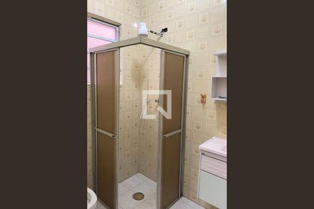 Casa para alugar com 120m², 3 quartos e 2 vagas Casa para alugar com 120m², 3 quartos e 2 vagasBanheiro Social