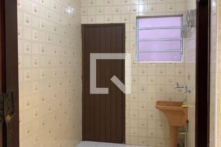 Casa para alugar com 120m², 3 quartos e 2 vagas Casa para alugar com 120m², 3 quartos e 2 vagasLavanderia