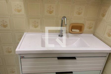 Casa para alugar com 120m², 3 quartos e 2 vagas Casa para alugar com 120m², 3 quartos e 2 vagasBanheiro Social