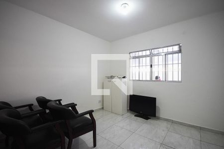 Quarto 1 de casa para alugar com 4 quartos, 180m² em Vila Ernesto, São Paulo