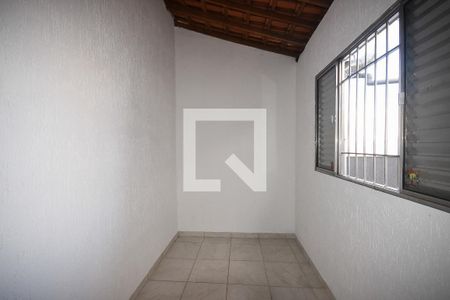 Casa para alugar com 180m², 4 quartos e 2 vagas Casa para alugar com 180m², 4 quartos e 2 vagasQuarto de serviço 1