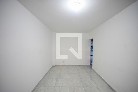 Sala de casa para alugar com 4 quartos, 180m² em Vila Ernesto, São Paulo