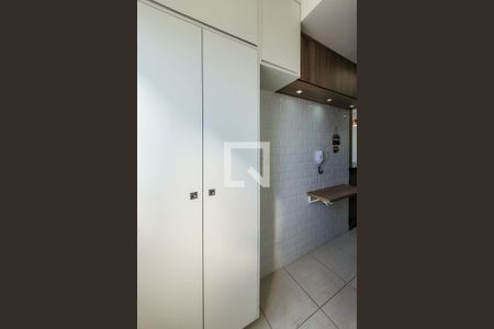 Apartamento para alugar com 56m², 2 quartos e 1 vagaÁrea de Serviço