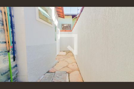 Casa para alugar com 105m², 3 quartos e 4 vagasCorredor Lateral