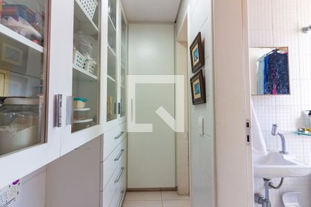 Apartamento à venda com 187m², 3 quartos e 3 vagasDespensa