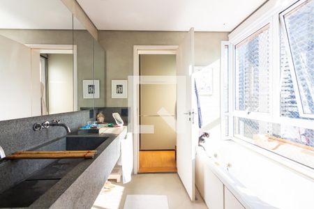 Apartamento à venda com 187m², 3 quartos e 3 vagasBanheiro da Suíte 3