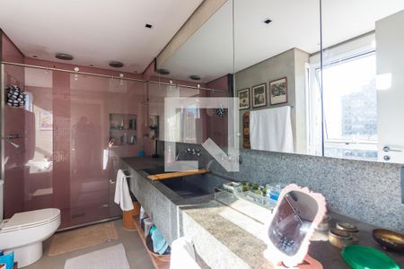 Apartamento à venda com 187m², 3 quartos e 3 vagasBanheiro da Suíte 3