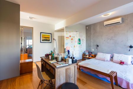 Apartamento à venda com 187m², 3 quartos e 3 vagasSuíte 3