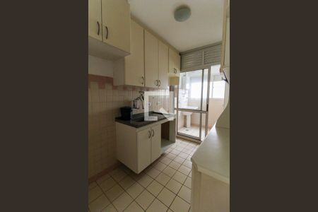 Apartamento à venda com 64m², 3 quartos e 1 vagaCozinha