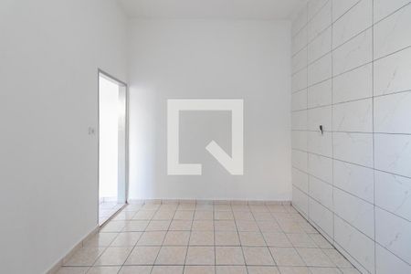 Cozinha de casa para alugar com 1 quarto, 85m² em Vila Leonor, São Paulo