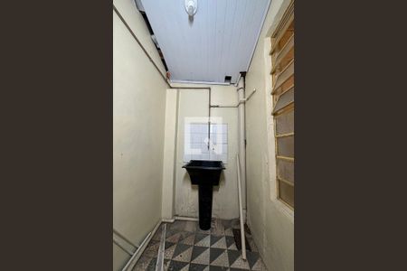 Casa à venda com 50m², 1 quarto e sem vagaLavanderia