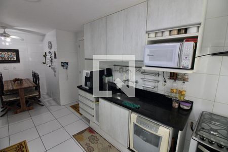 Apartamento à venda com 187m², 4 quartos e 4 vagasCozinha