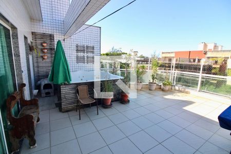 Apartamento à venda com 187m², 4 quartos e 4 vagasVaranda da Sala