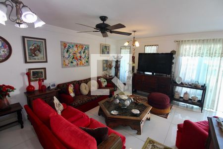 Apartamento à venda com 187m², 4 quartos e 4 vagasSala