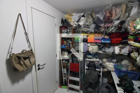 Apartamento à venda com 187m², 4 quartos e 4 vagasQuarto de Serviço