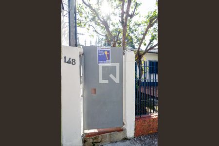 Casa para alugar com 70m², 2 quartos e sem vaga Casa para alugar com 70m², 2 quartos e sem vagaFachada