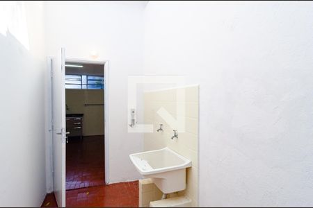 Casa para alugar com 70m², 2 quartos e sem vaga Casa para alugar com 70m², 2 quartos e sem vagaLavanderia