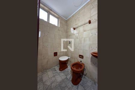 Banheiro de apartamento à venda com 1 quarto, 64m² em Centro, São Leopoldo