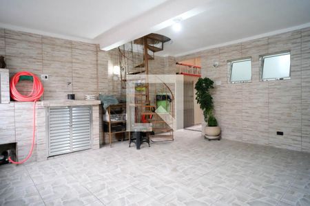 Casa à venda com 200m², 4 quartos e 1 vagaGaragem