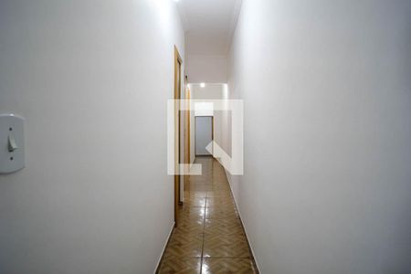 Corredor de casa à venda com 4 quartos, 200m² em Jardim Ponte Rasa, São Paulo