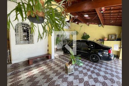 Casa à venda com 210m², 3 quartos e 3 vagasGaragem 