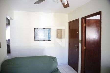 sala de apartamento para alugar com 3 quartos, 85m² em Canto do Forte, Praia Grande