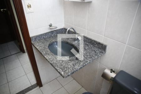 Apartamento para alugar com 85m², 3 quartos e 2 vagasBanheiro social