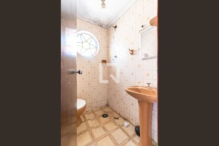 Casa para alugar com 90m², 3 quartos e 2 vagas Casa para alugar com 90m², 3 quartos e 2 vagasEdícula - Banheiro